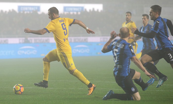 Gol Tunggal Higuain Menangkan Juve di Kandang Atalanta