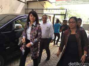 Video: Kata Kuasa Hukum soal Ketidakhadiran Ahok dan Vero di Sidang Video: Kata Kuasa Hukum soal Ketidakhadiran Ahok dan Vero di Sidang
