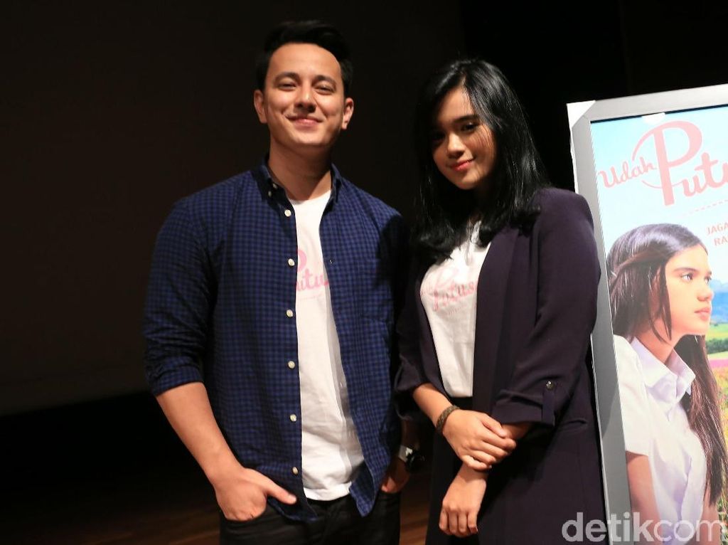 Putus, Billy Davidson Tak Bisa Bersama Audi Marissa karena Agama Putus, Billy Davidson Tak Bisa Bersama Audi Marissa karena Agama