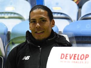 Van Dijk Masih Adaptasi, Klopp Indikasikan Pasang Lovren