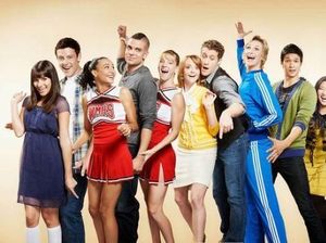 Duka Para Pemeran Glee atas Kepergian Mark Salling