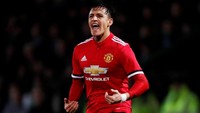 Setelah sesi latihan, saya mau kembali ke Arsenal saja, ujar Alexis Sanchez ketika baru bergabung di MU pada tahun 2018 (Reuters)
