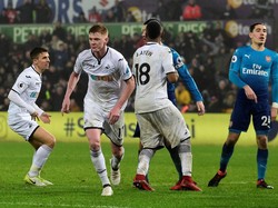 Arsenal Tersungkur di Markas Swansea