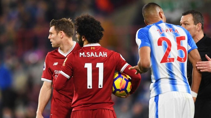 Ketika Salah dan Milner Sama-sama Ingin Eksekusi Tendangan Penalti