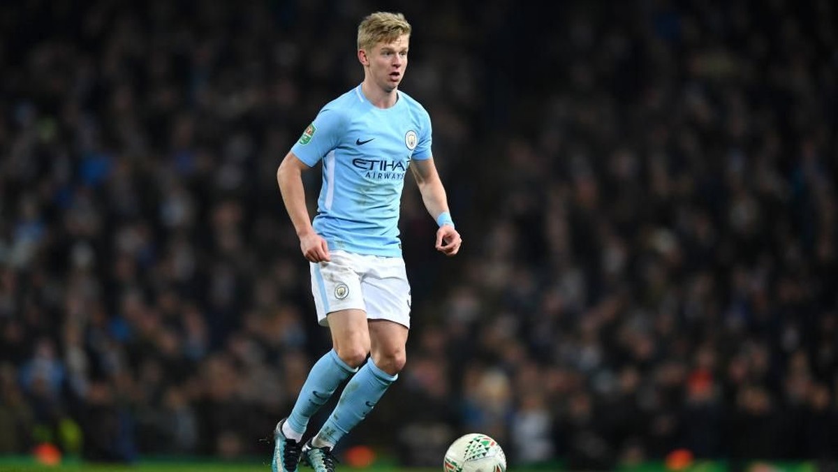 Oleksandr Zinchenko bertekad merebut kepercayaan Pep Guardiola. (Foto: Gareth Copley/Getty Images)