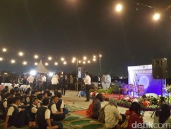 Super Blue Blood Moon Usai, Pengunjung Ancol Puas