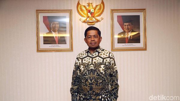 Jejak 7 Bulan Idrus Marham Jabat Mensos hingga Akhirnya Mundur