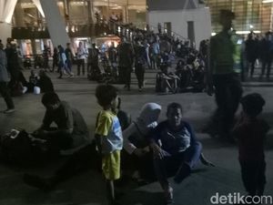 Cerita Citra yang Kecewa karena Super Blue Blood Moon Tertutup Awan