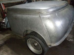 Anhang, Bagasi di Buntut Mobil Buat yang Suka Pelesiran