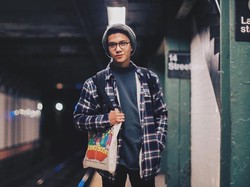 Beredar Foto Iqbaal Ramadhan Ciuman, Netizen Heboh