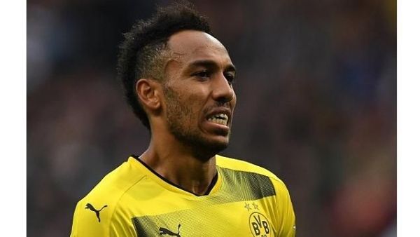 Meme Aubameyang dan Mkhitaryan Menyesal Gabung Arsenal