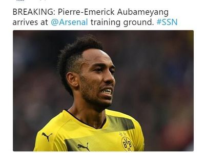 Meme Aubameyang dan Mkhitaryan Menyesal Gabung Arsenal