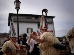 Karnaval Kuno untuk Usir Iblis di Spanyol