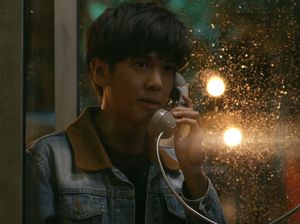 Kata Iqbaal Ramadhan Soal Foto Mesranya Sama Bule