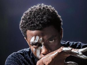 Foto: Perankan Black Panther, Chadwick Boseman Latihan Bela Diri