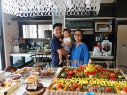 Masih Beri Anak ASI, Chelsea Olivia Ditertawakan Ibu-Ibu