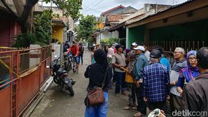 Rumah Penyimpan Kerangka Ayah-Anak di Cimahi Jadi Objek Foto Warga
