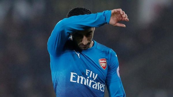 Debut Mkhitaryan dalam Parodi Foto