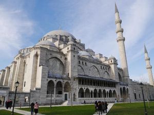 Video: Asyiknya Bertualang ke Istanbul Video: Asyiknya Bertualang ke Istanbul