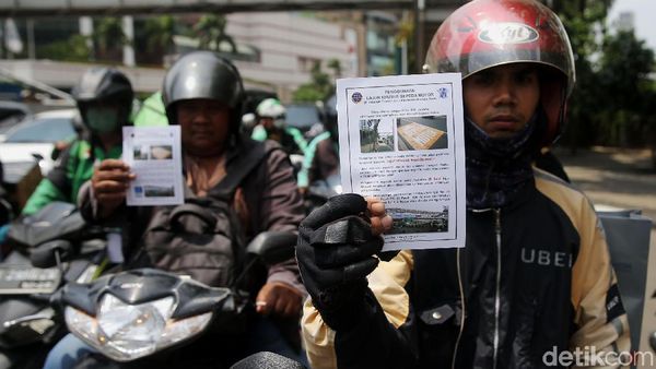Dishub Sosialisasikan Jalur Khusus Motor di Thamrin