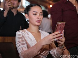 Heboh Tabung Oksigen Zaskia Gotik Tak Bergelembung, Harusnya Gimana Sih?