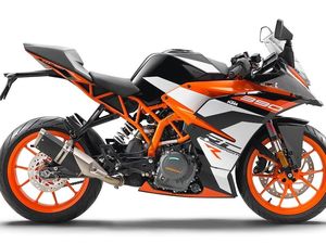 KTM Kenalkan RC 390 R 2018