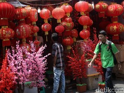 Ini yang Bikin Penjualan Pernak-pernik Imlek Kurang Bergairah