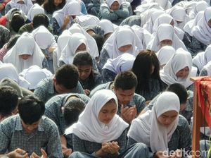 Saat Pelajar SMAN 6 Garut Nangis Diceramahi Polisi