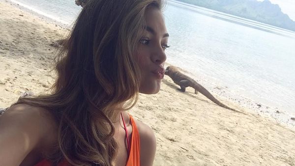 Foto: Miss Universe dan Komodo