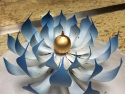 Gerai Baru McD yang Futuristik hingga Cokelat Persis Bunga Asli