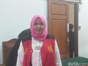 Jaksa Belum Siap Lagi, Sidang Tuntutan Asma Dewi Ditunda Jaksa Belum Siap Lagi, Sidang Tuntutan Asma Dewi Ditunda