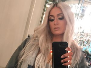 Wow! Paris Hilton Dikloning Seperti Kim Kardashian
