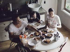 Tradisi Lebaran ala Ringgo Agus Rahman Tradisi Lebaran ala Ringgo Agus Rahman