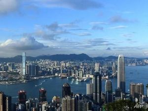 Bom Perang Dunia II Ditemukan di Hong Kong, Ribuan Orang Dievakuasi Bom Perang Dunia II Ditemukan di Hong Kong, Ribuan Orang Dievakuasi