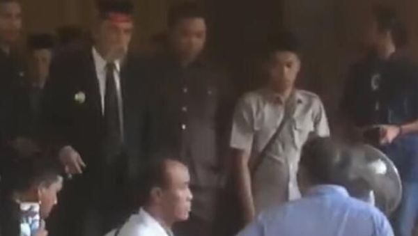 Detik-detik Bupati vs Wabup Tolitoli Ribut yang Viral