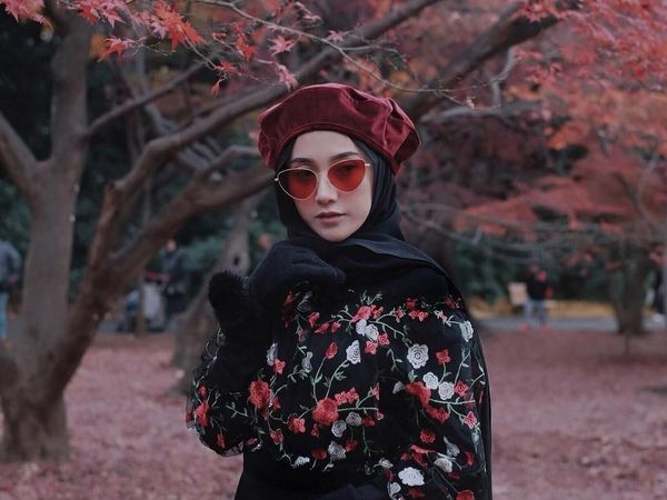 12 Inspirasi Gaya Selebgram Hijab Jalan-Jalan Ke Jepang