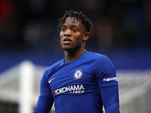 Dortmund Resmi Pinjam Batshuayi dari Chelsea