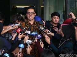 KPK Panggil Mantan Istri Dirut MRA Jadi Saksi untuk Emirsyah Satar