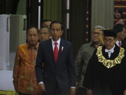 Zumi Zola Tersangka, Jokowi ke Kepala Daerah: Jauhi Kasus Hukum