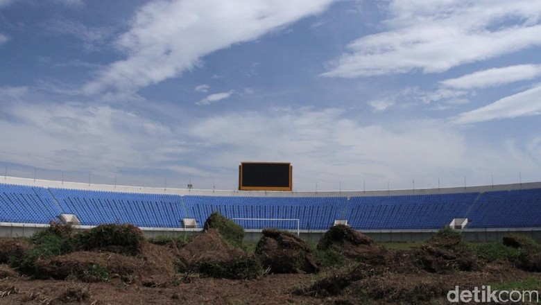 Proses Renovasi Stadion Si Jalak Harupat Berjalan Sesuai Jadwal Proses Renovasi Stadion Si Jalak Harupat Berjalan Sesuai Jadwal
