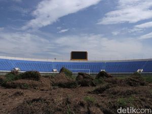 Proses Renovasi Stadion Si Jalak Harupat Berjalan Sesuai Jadwal