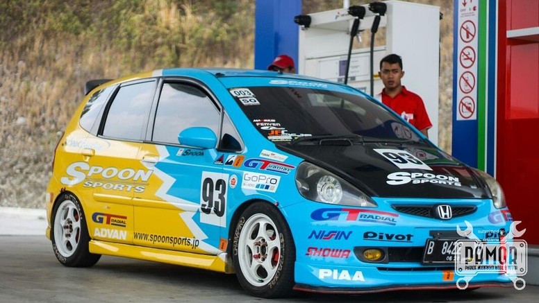 Mobil Balap Racing Terinspirasi dari Jepang