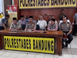 PP Persis Kutuk Penganiayaan Ustaz Prawoto PP Persis Kutuk Penganiayaan Ustaz Prawoto