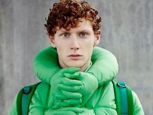 Terlalu Aneh, Sulit Dipercaya 15 Busana Ini Ada yang Beli