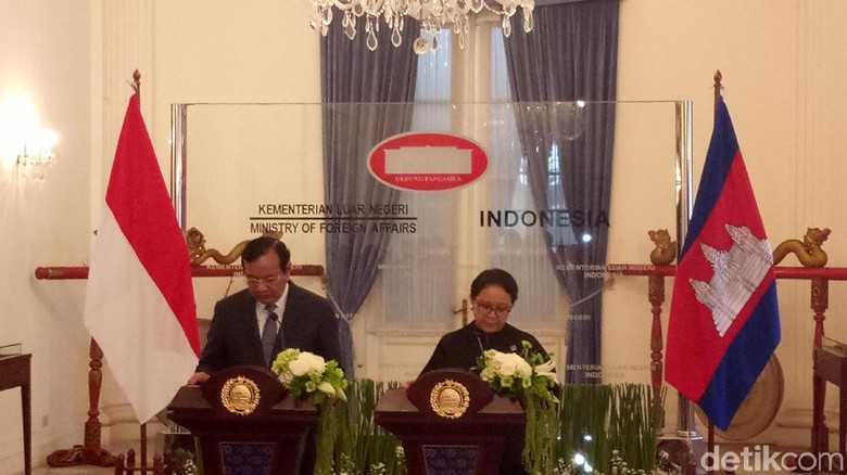 RI-Kamboja Sepakat Promosikan Angkor Wat dan Borobodur