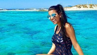 Dalam diri Larissa juga mengalir darah Lebanon. Itulah yang membuat dia memiliki wajah unik nan menarik. (Instagram @lariisaad)