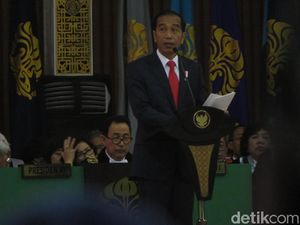 Usai Dies Natalis UI, Jokowi Takziah ke Kediaman Sys NS