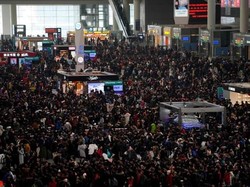 Ini Aneka Kelakuan Turis China yang Bikin Geram