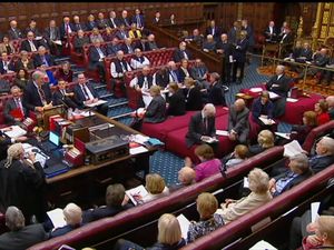 Tonton! Anggota DPR Harus Lihat Video Ini