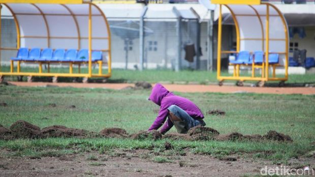 Proses Renovasi Stadion Si Jalak Harupat Berjalan Sesuai Jadwal